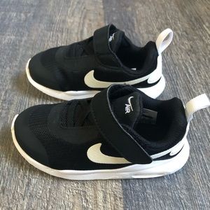 Toddler NIKE Air Max Oketo Sneaker